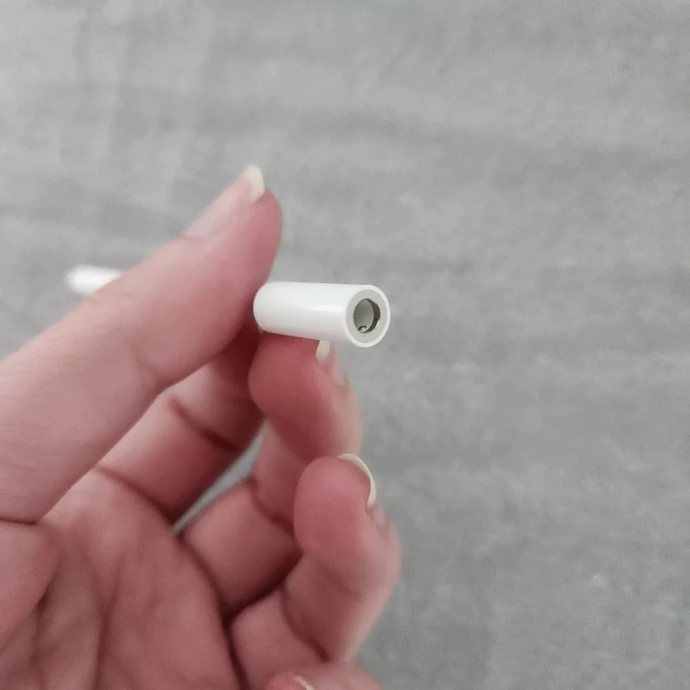Apple Lightning to 3.5mm Headphone Jack Adapter White Dongle A1749 iPhone iPad